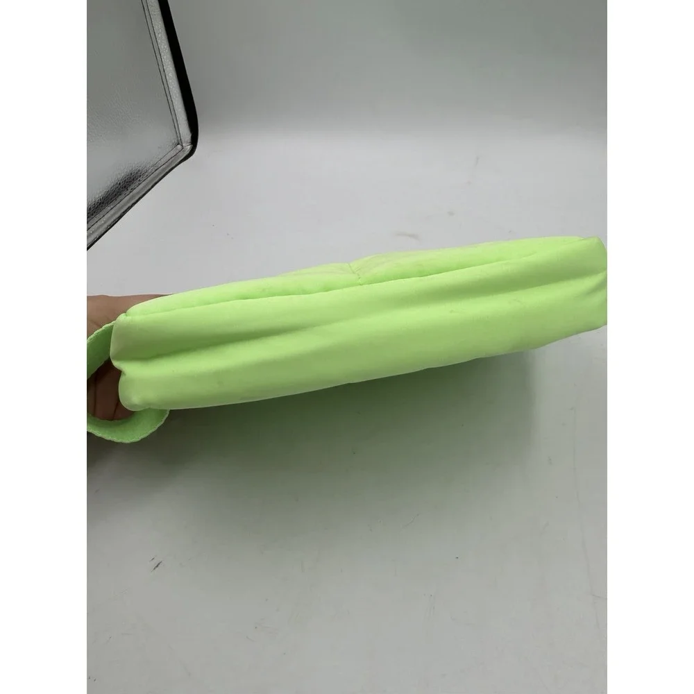 ULTA Light Green Quilted Zipper Makeup Bag Approx 9 x 6 in
